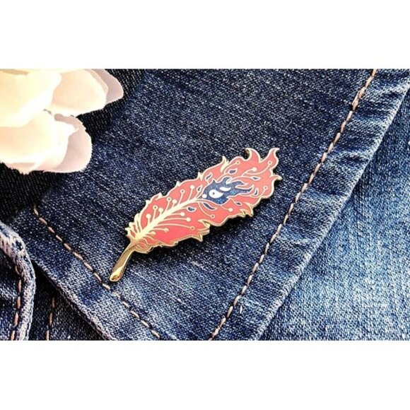Phoenix Feather Pin - Gold Plated Fantasy & Mythical Jewelry & Brooch - Picture 3 of 9